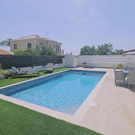 M&l Villa *