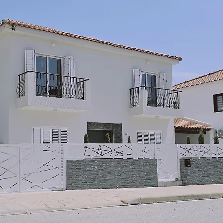 Villa M&l