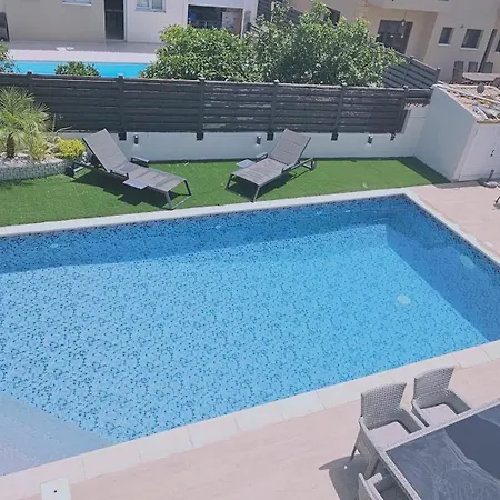 M&l فيلة *