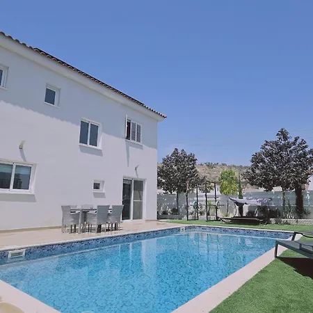 Villa M&l Voroklini